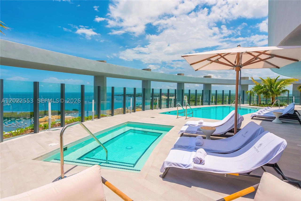 Real estate property located at 2831 Bayshore Dr #705, Miami-dade, Club Residences At Park Gr, Miami, FL