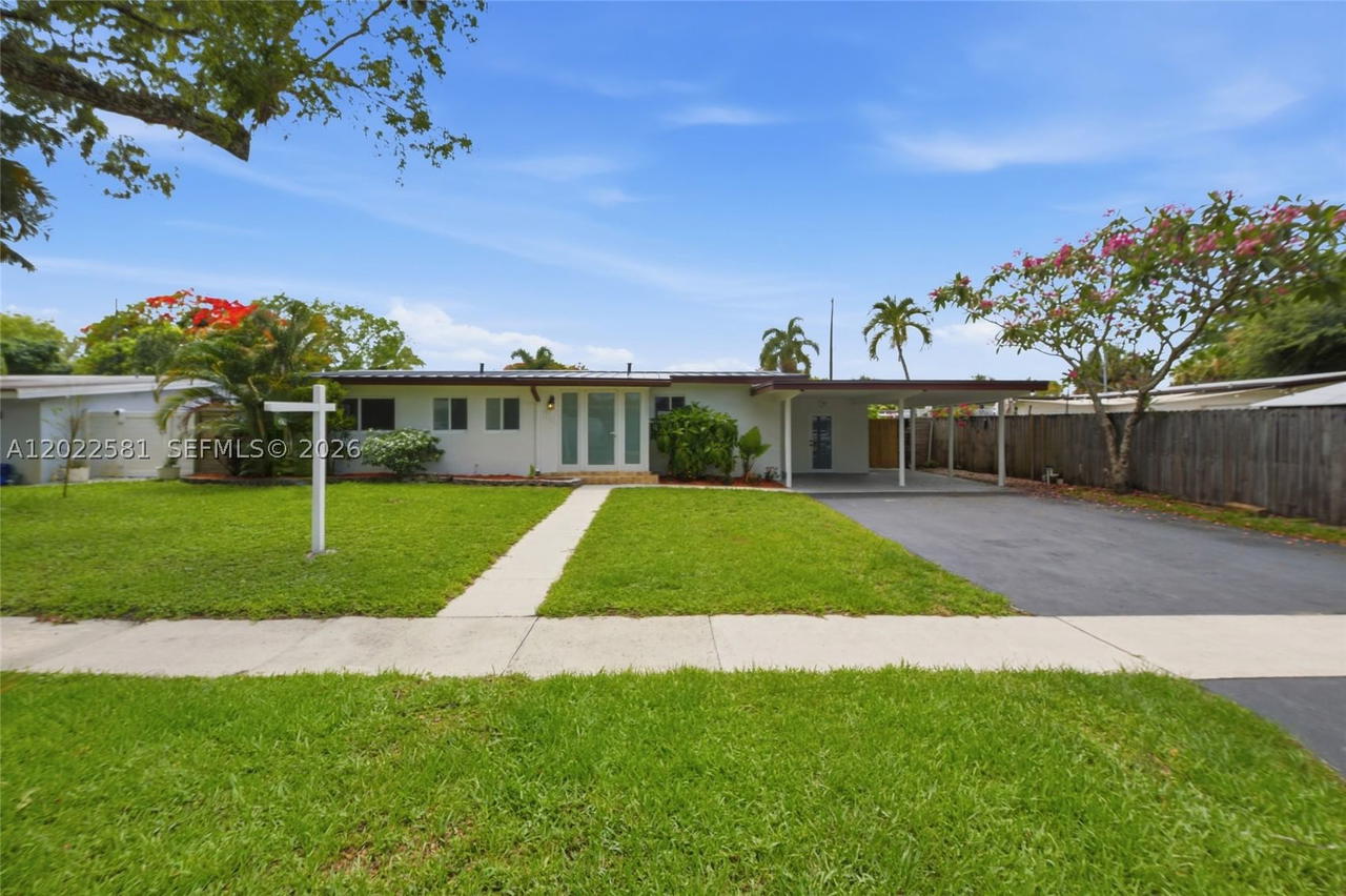 Real estate property located at 1141 45th Ter, Broward, Golf View Heights, Plantation, FL