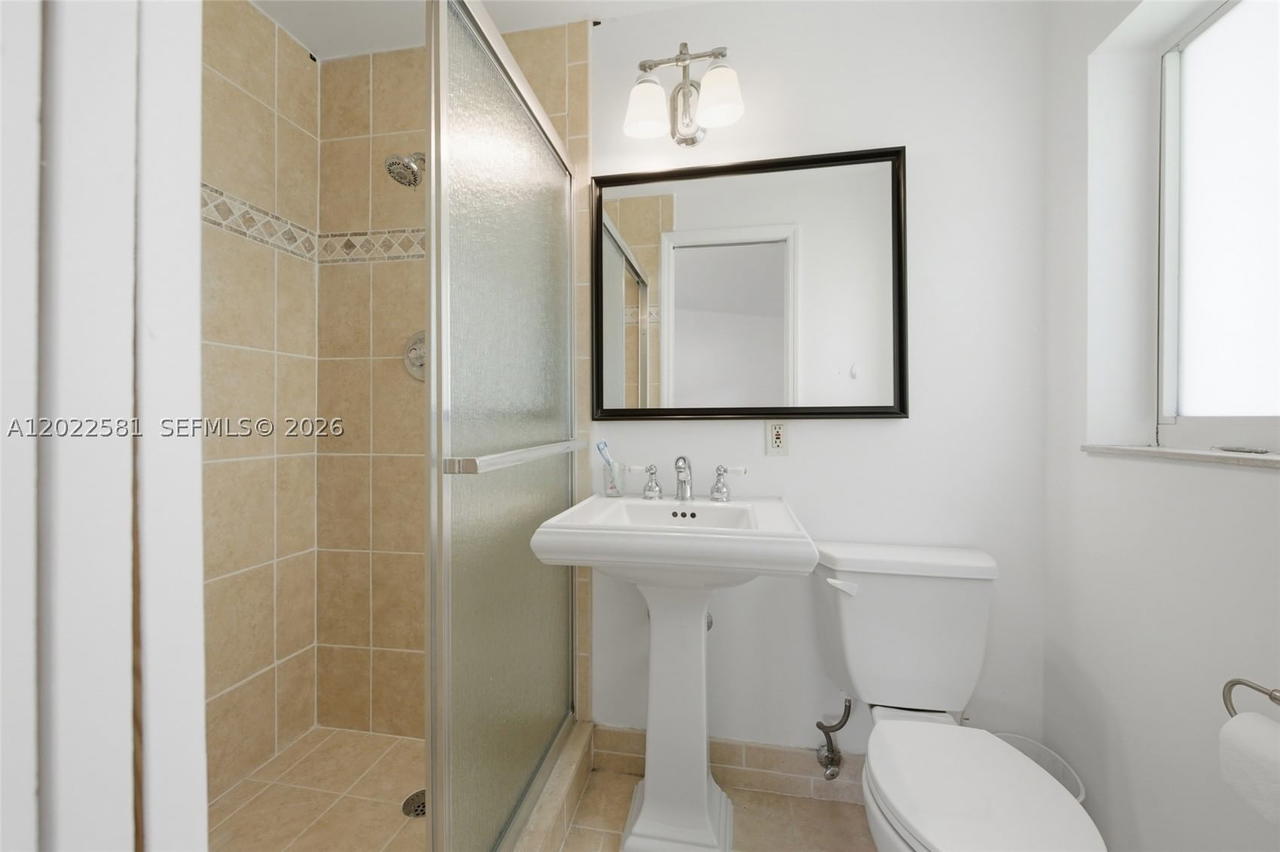 Real estate property located at 1141 45th Ter, Broward, Golf View Heights, Plantation, FL