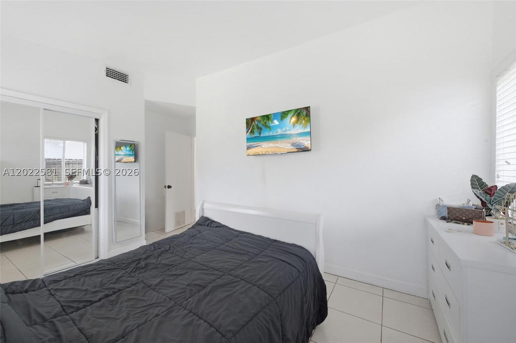 Real estate property located at 1141 45th Ter, Broward, Golf View Heights, Plantation, FL