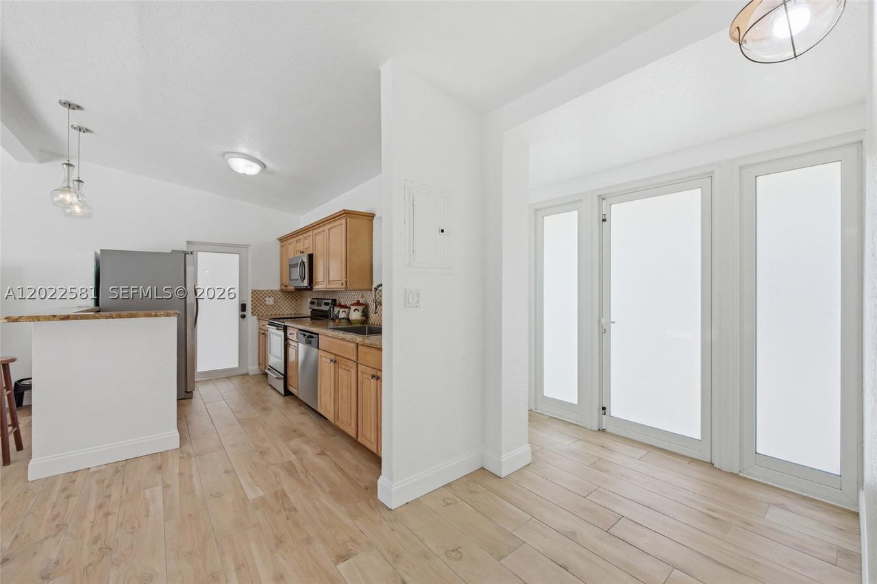 Real estate property located at 1141 45th Ter, Broward, Golf View Heights, Plantation, FL