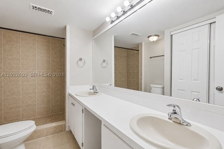 Real estate property located at 4011 Palm Bay Cir A, Palm Beach, Lake Colony Ph 1, West Palm Beach, FL