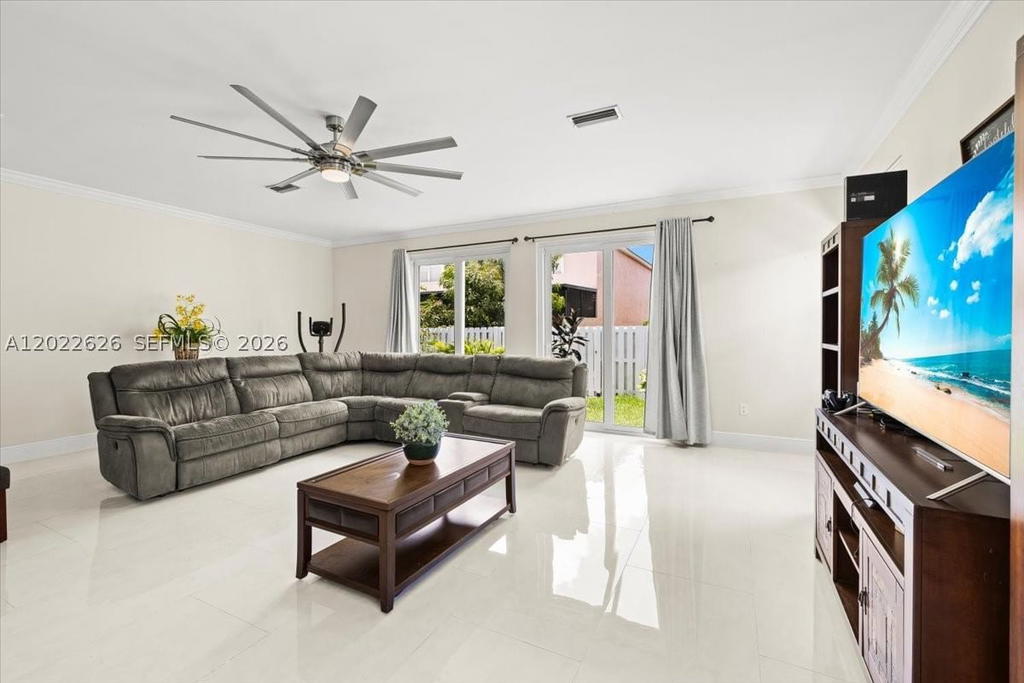 Real estate property located at 668 155th Ter, Broward, Towngate, Pembroke Pines, FL