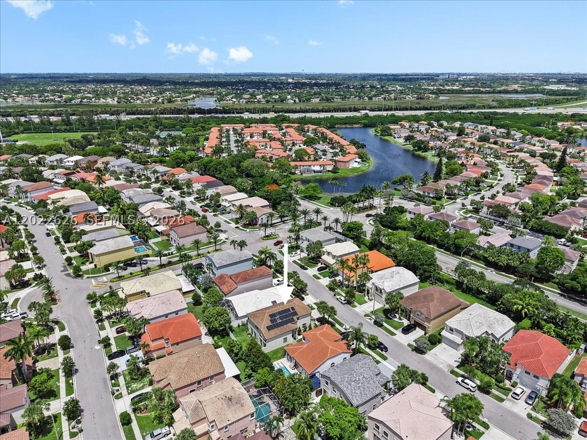 Real estate property located at 668 155th Ter, Broward, Towngate, Pembroke Pines, FL