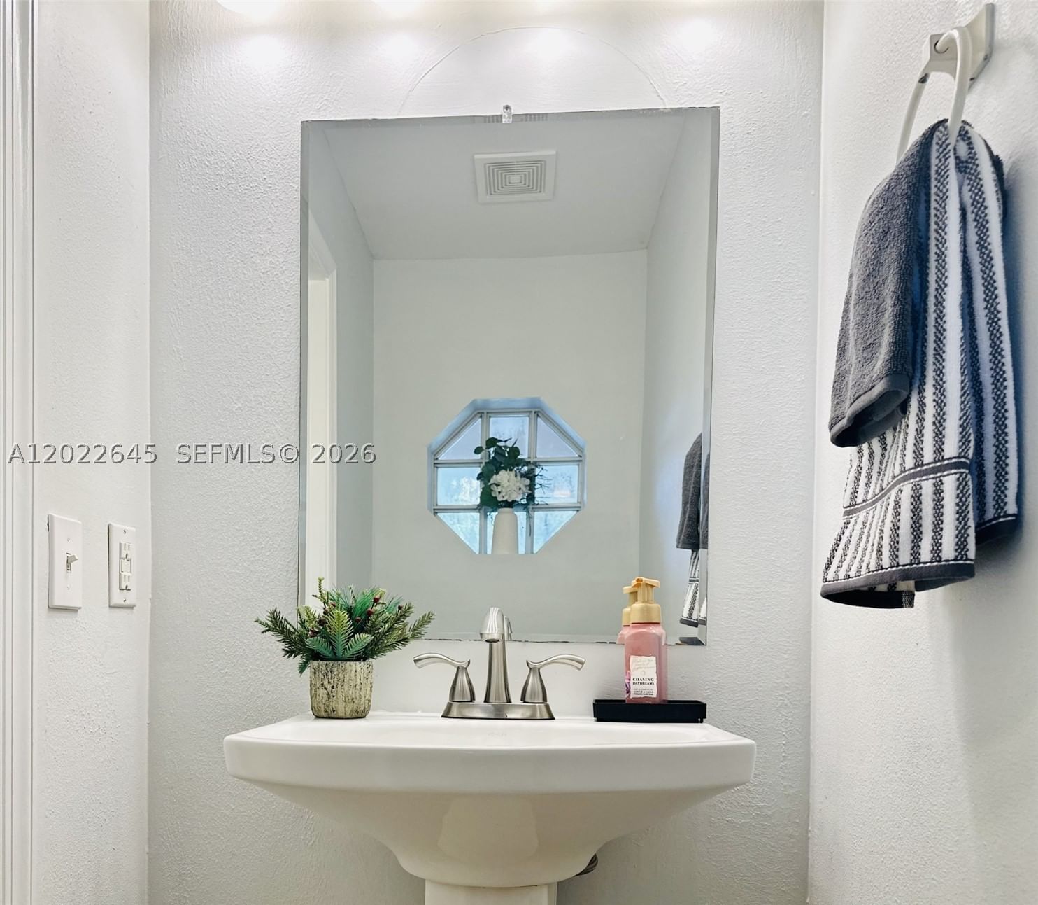 Real estate property located at 8952 38th Dr., Broward, Coral Springs Village Gre, Coral Springs, FL