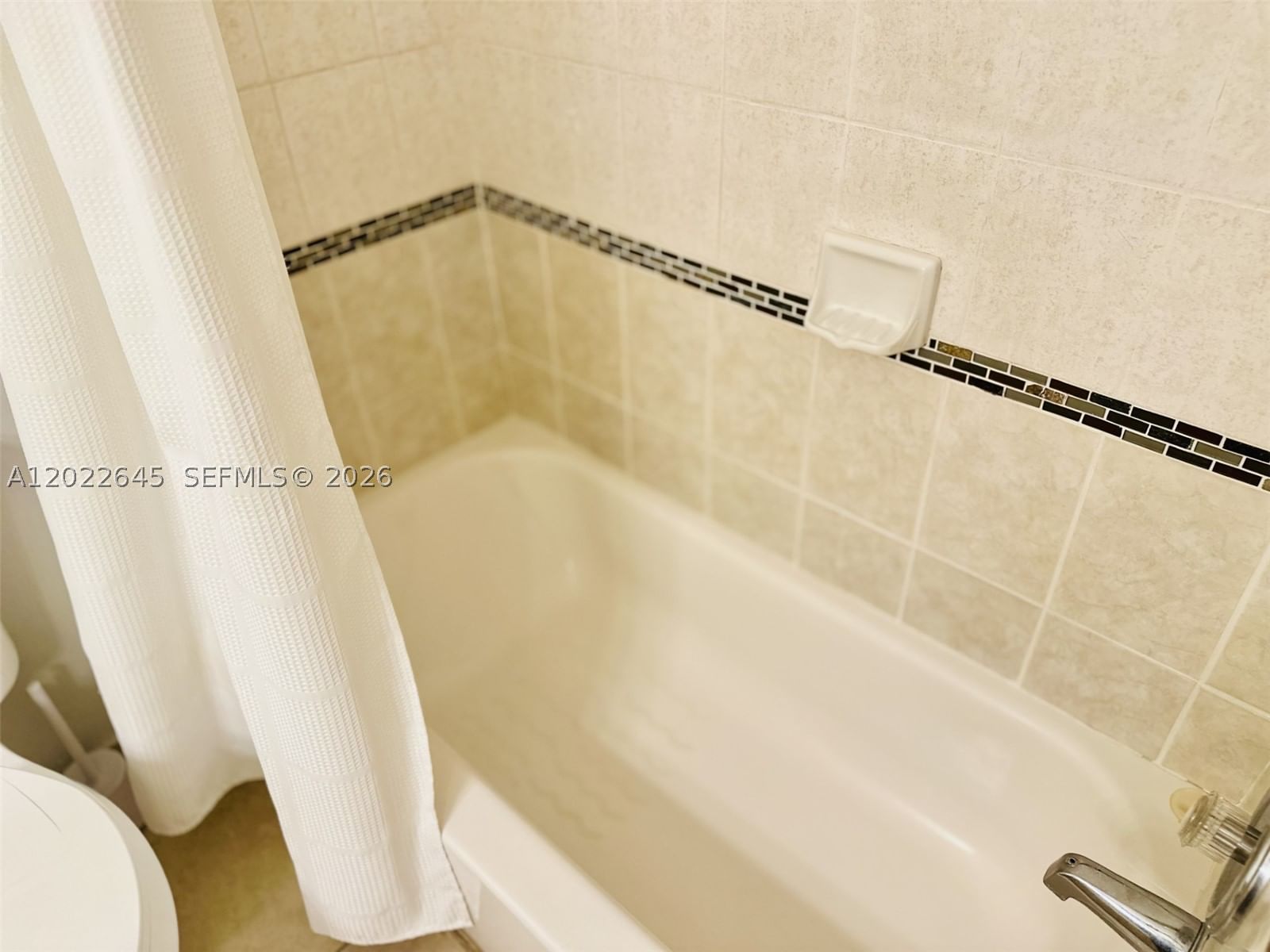 Real estate property located at 8952 38th Dr., Broward, Coral Springs Village Gre, Coral Springs, FL