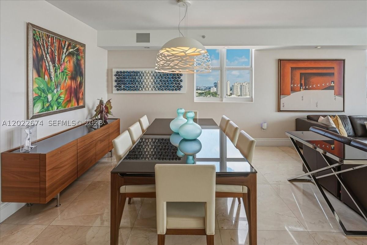 Real estate property located at 3301 183rd St #2101, Miami-dade, The Peninsula Ii Condo, Aventura, FL