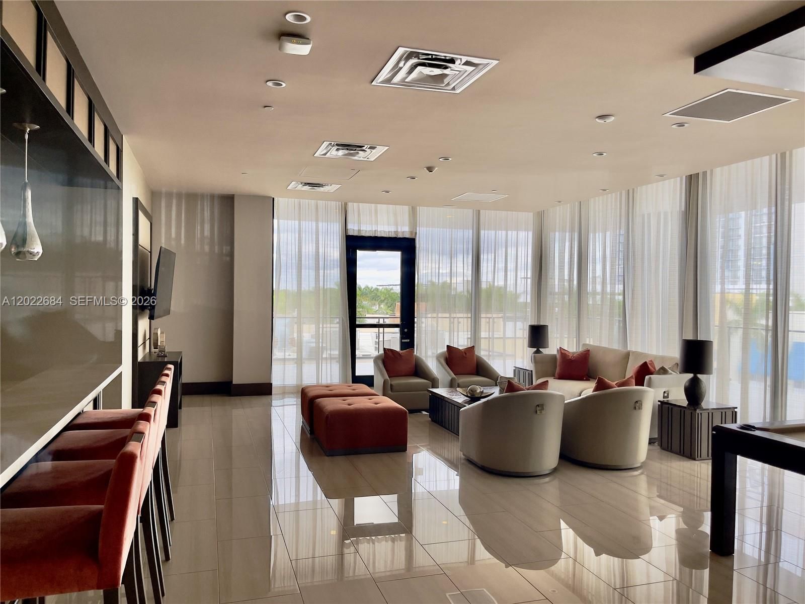 Real estate property located at 5252 85th Ave #406, Miami-dade, 5252 Paseo Condo, Doral, FL