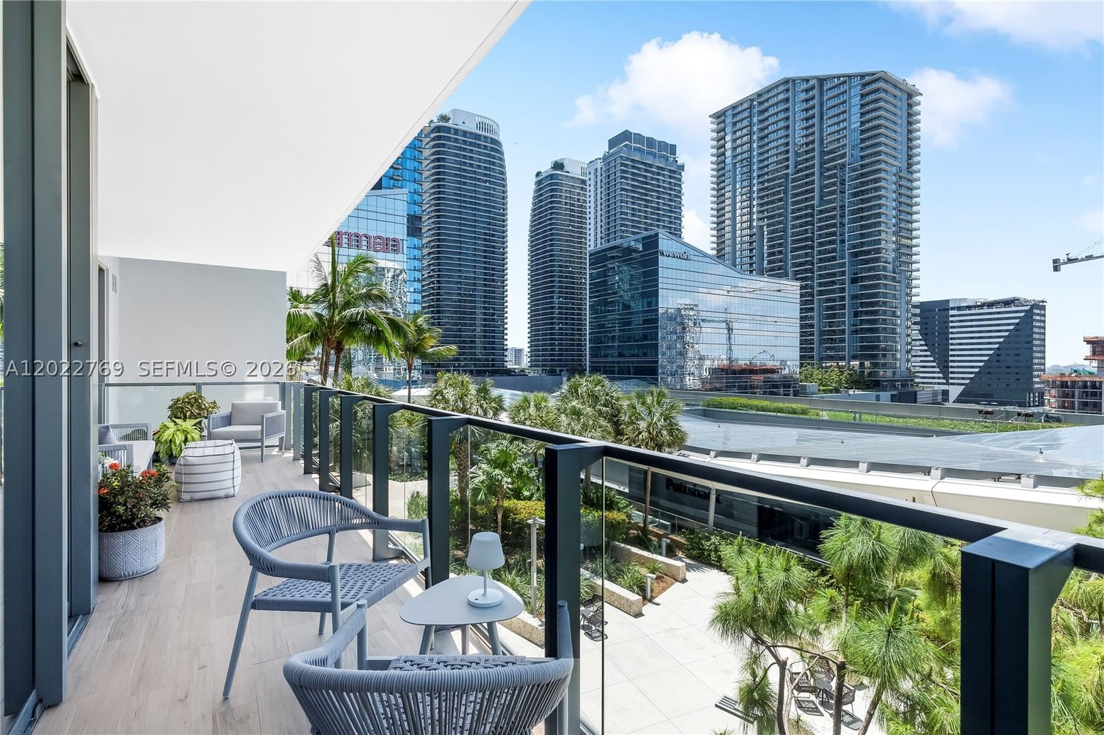 Real estate property located at 68 6th Street #810, Miami-dade, Reach Condo, Miami, FL