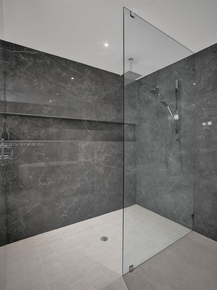Real estate property located at 407 Riverside #402, Broward, Entourage In The Sun, Pompano Beach, FL