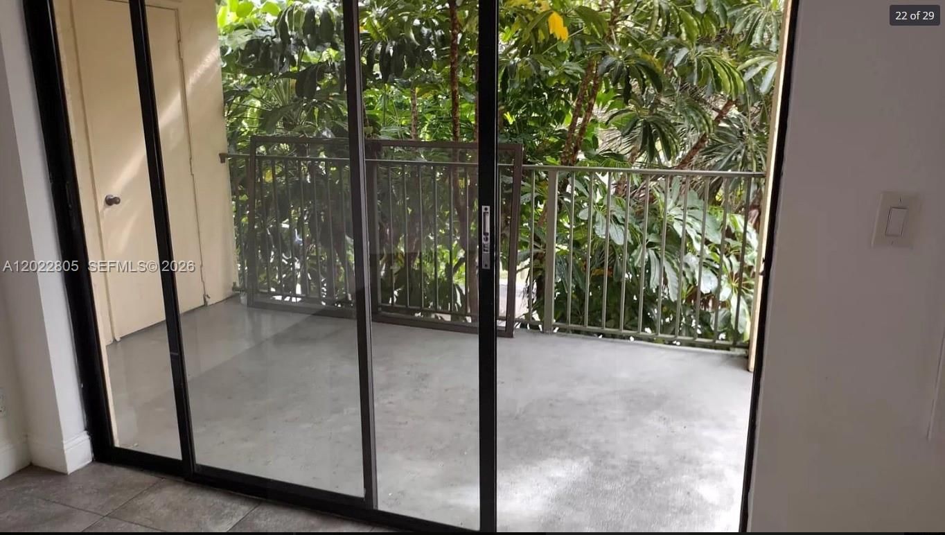 Real estate property located at 9999 Summerbreeze Dr #406, Broward, Summerbreeze Condo, Sunrise, FL