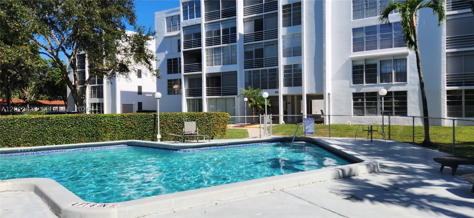 Real estate property located at 6923 Cypress Rd C12, Broward, Plantation Royal Section, Plantation, FL