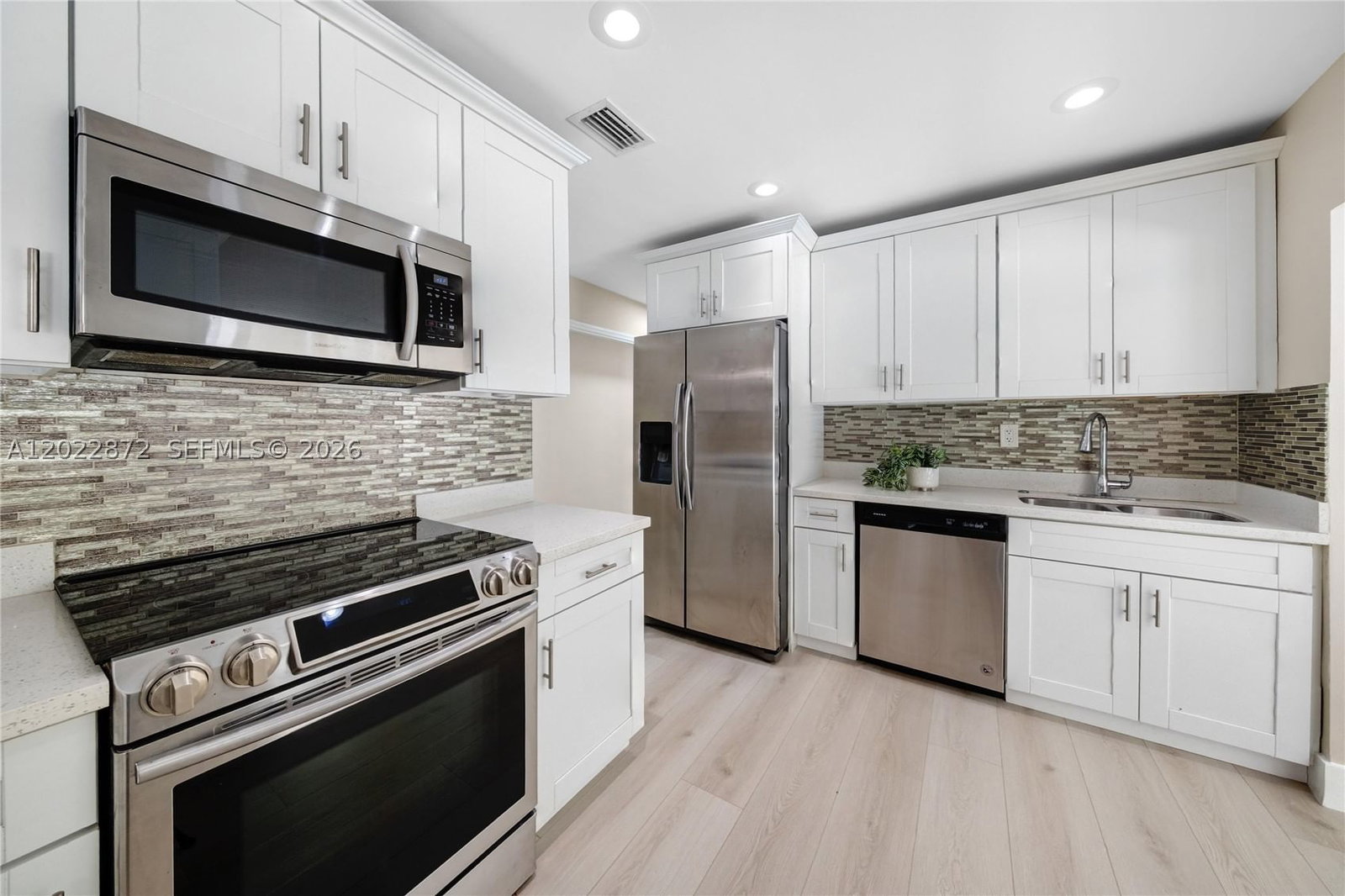 Real estate property located at 11640 37th Ct, Broward, Majestic Groves, Davie, FL