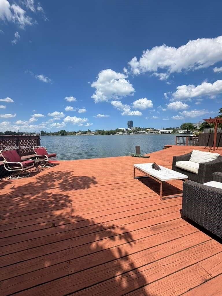Real estate property located at 20921 24th Ct, Miami-dade, Sunswept Isle, Miami, FL