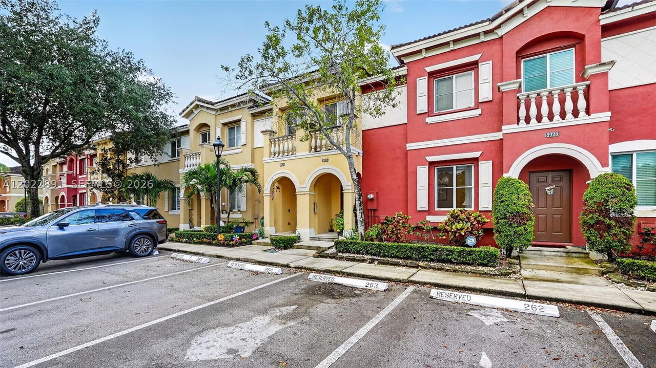 Real estate property located at 8926 19th St, Broward, Village Walk, Miramar, FL