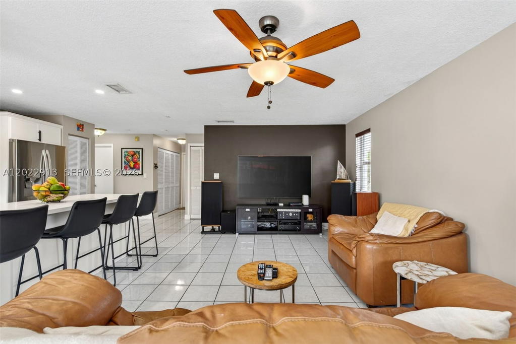 Real estate property located at 15596 110th Ter, Miami-dade, Atrium Homes At The Hammo, Miami, FL