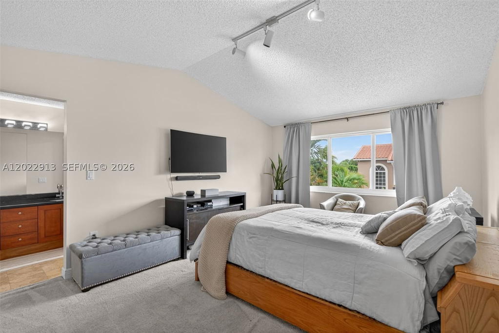Real estate property located at 15596 110th Ter, Miami-dade, Atrium Homes At The Hammo, Miami, FL