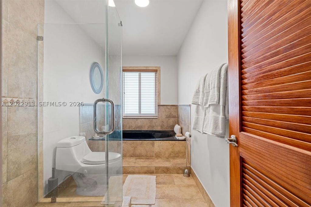 Real estate property located at 15596 110th Ter, Miami-dade, Atrium Homes At The Hammo, Miami, FL