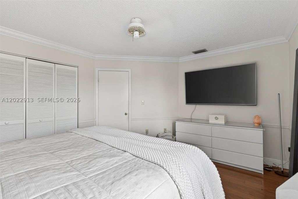 Real estate property located at 15596 110th Ter, Miami-dade, Atrium Homes At The Hammo, Miami, FL