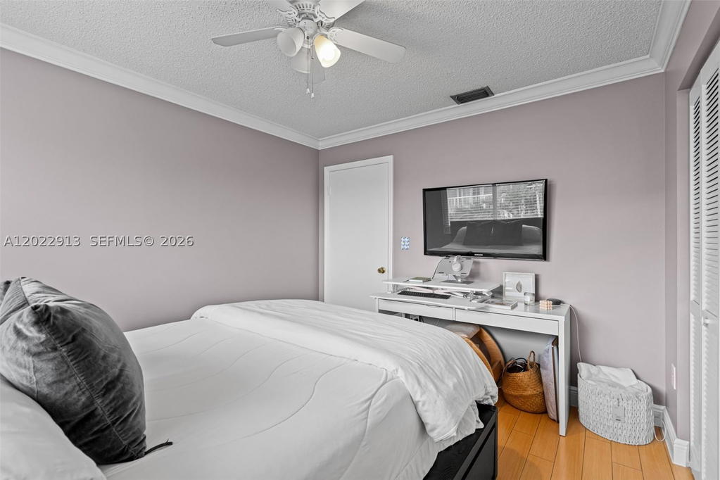 Real estate property located at 15596 110th Ter, Miami-dade, Atrium Homes At The Hammo, Miami, FL