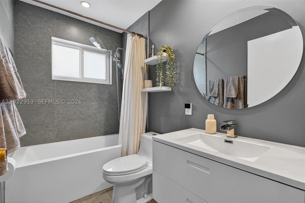 Real estate property located at 15596 110th Ter, Miami-dade, Atrium Homes At The Hammo, Miami, FL