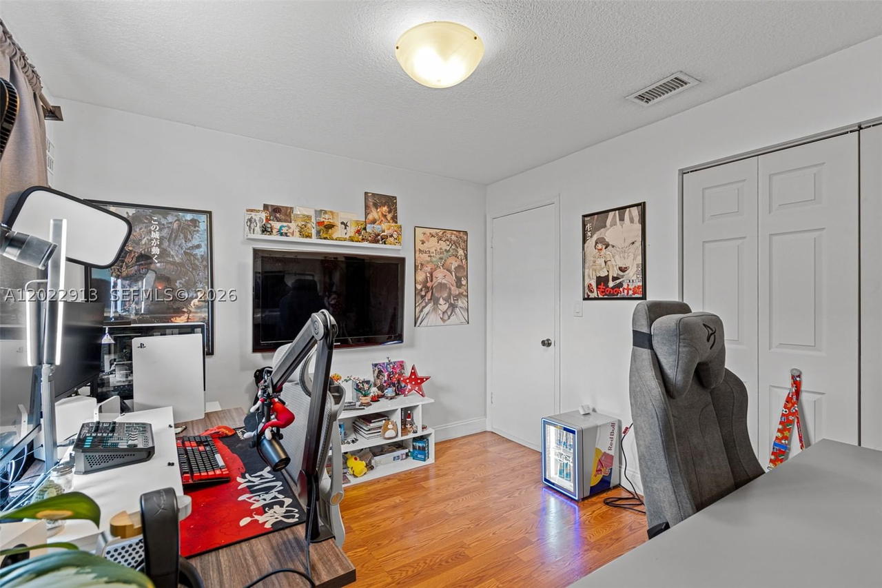 Real estate property located at 15596 110th Ter, Miami-dade, Atrium Homes At The Hammo, Miami, FL