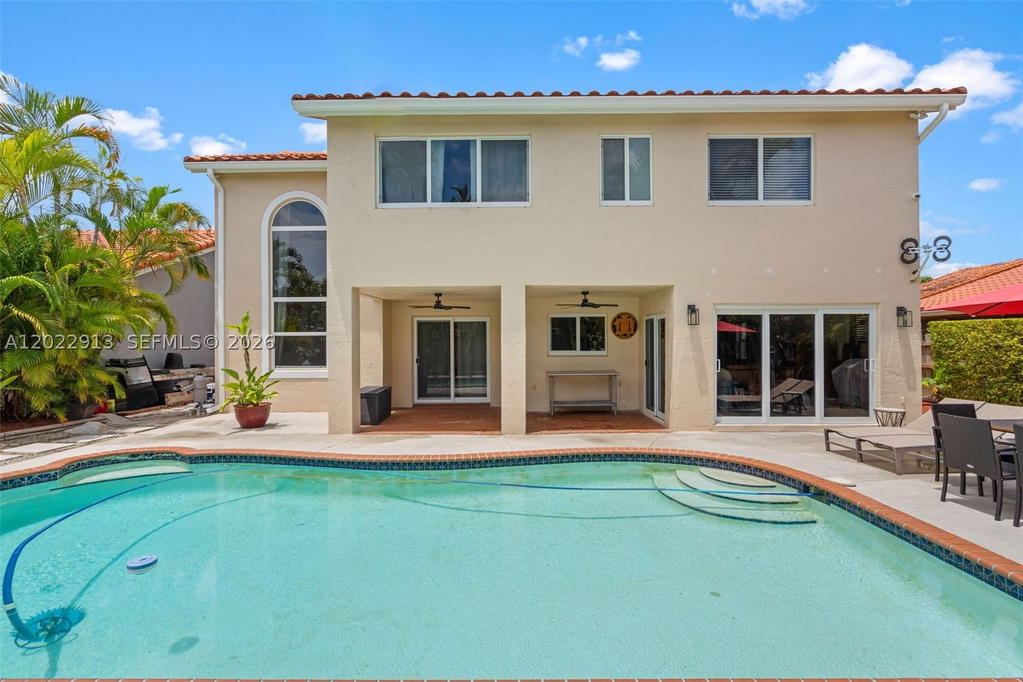 Real estate property located at 15596 110th Ter, Miami-dade, Atrium Homes At The Hammo, Miami, FL