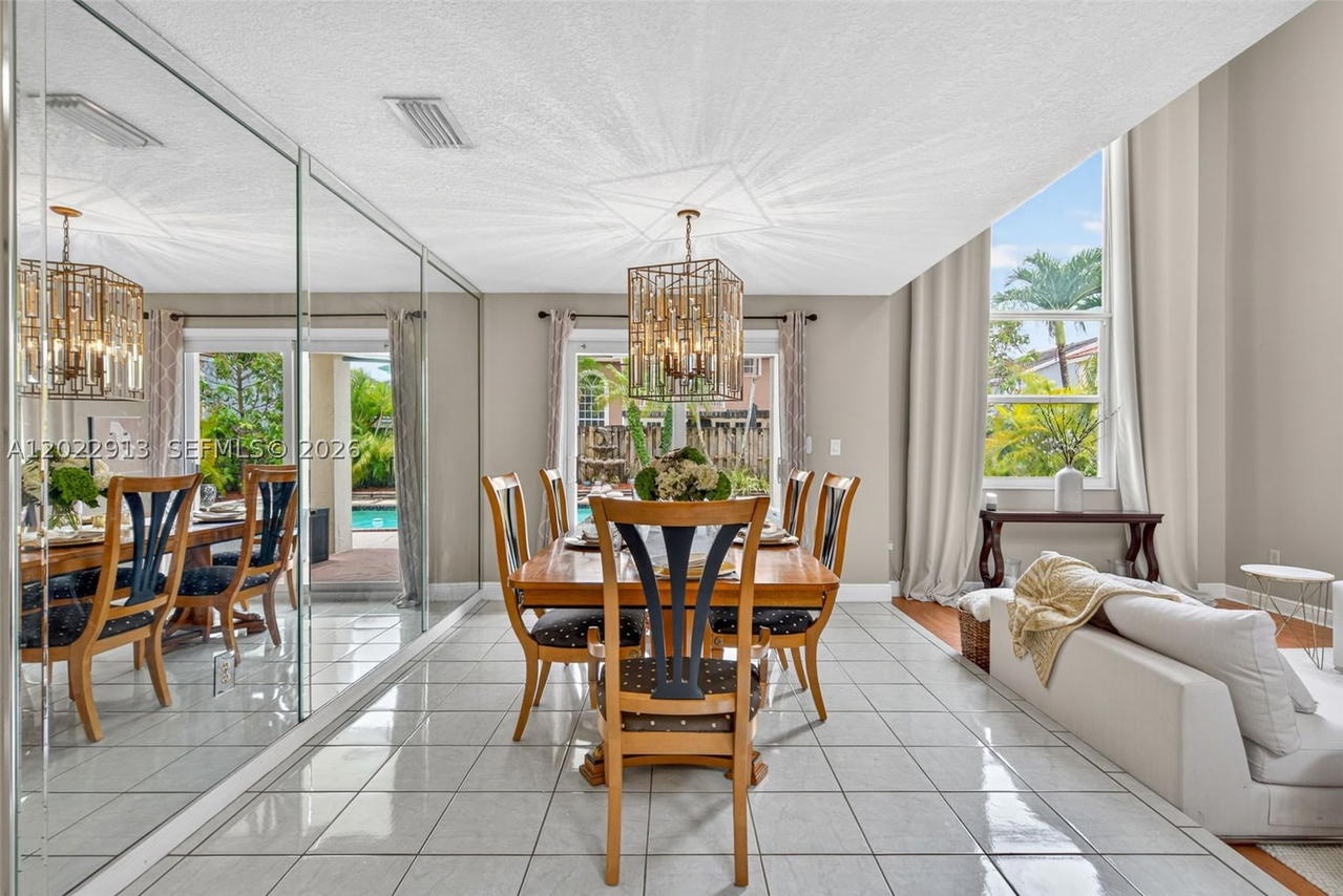 Real estate property located at 15596 110th Ter, Miami-dade, Atrium Homes At The Hammo, Miami, FL