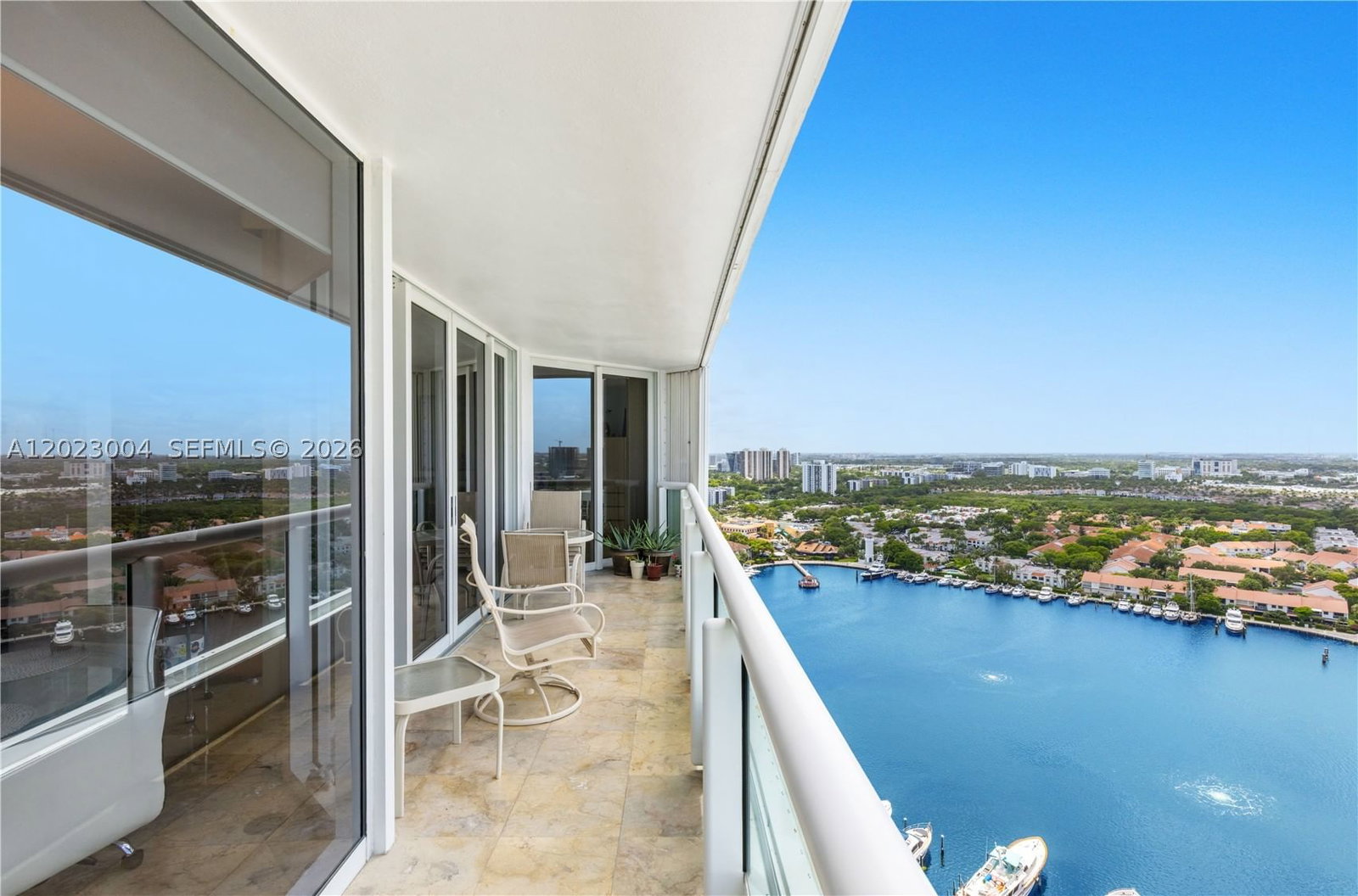 Real estate property located at 21055 Yacht Club Dr #2704, Miami-dade, South Tower At The Point, Aventura, FL