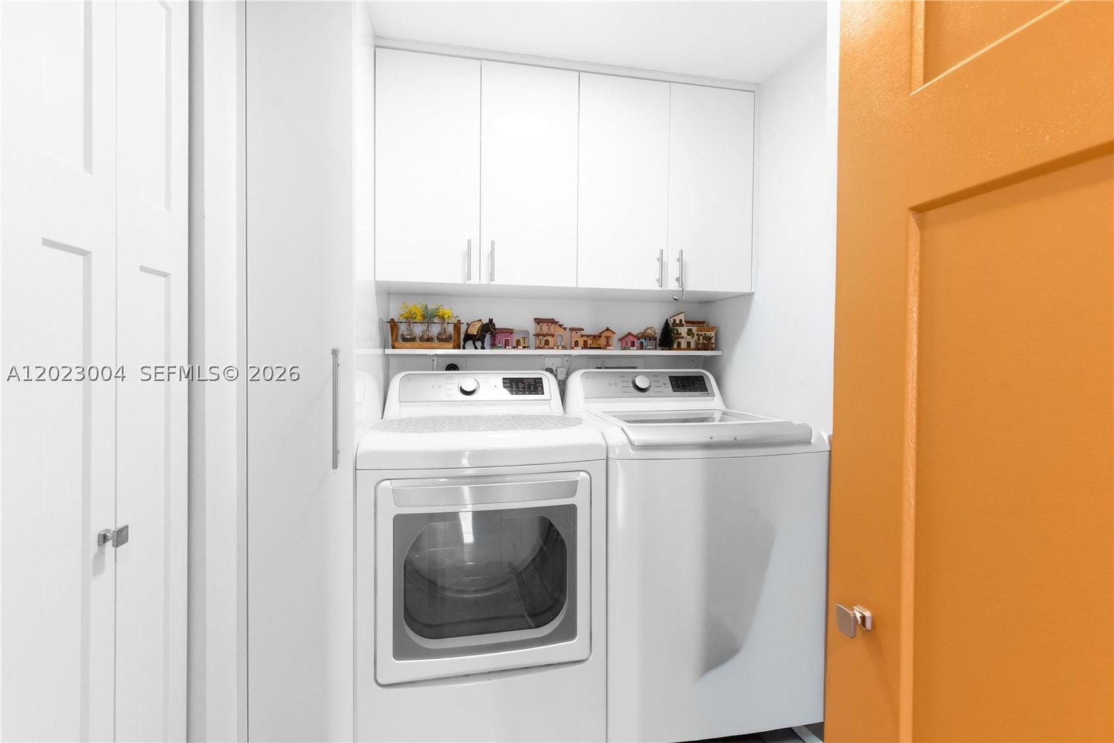 Real estate property located at 21055 Yacht Club Dr #2704, Miami-dade, South Tower At The Point, Aventura, FL