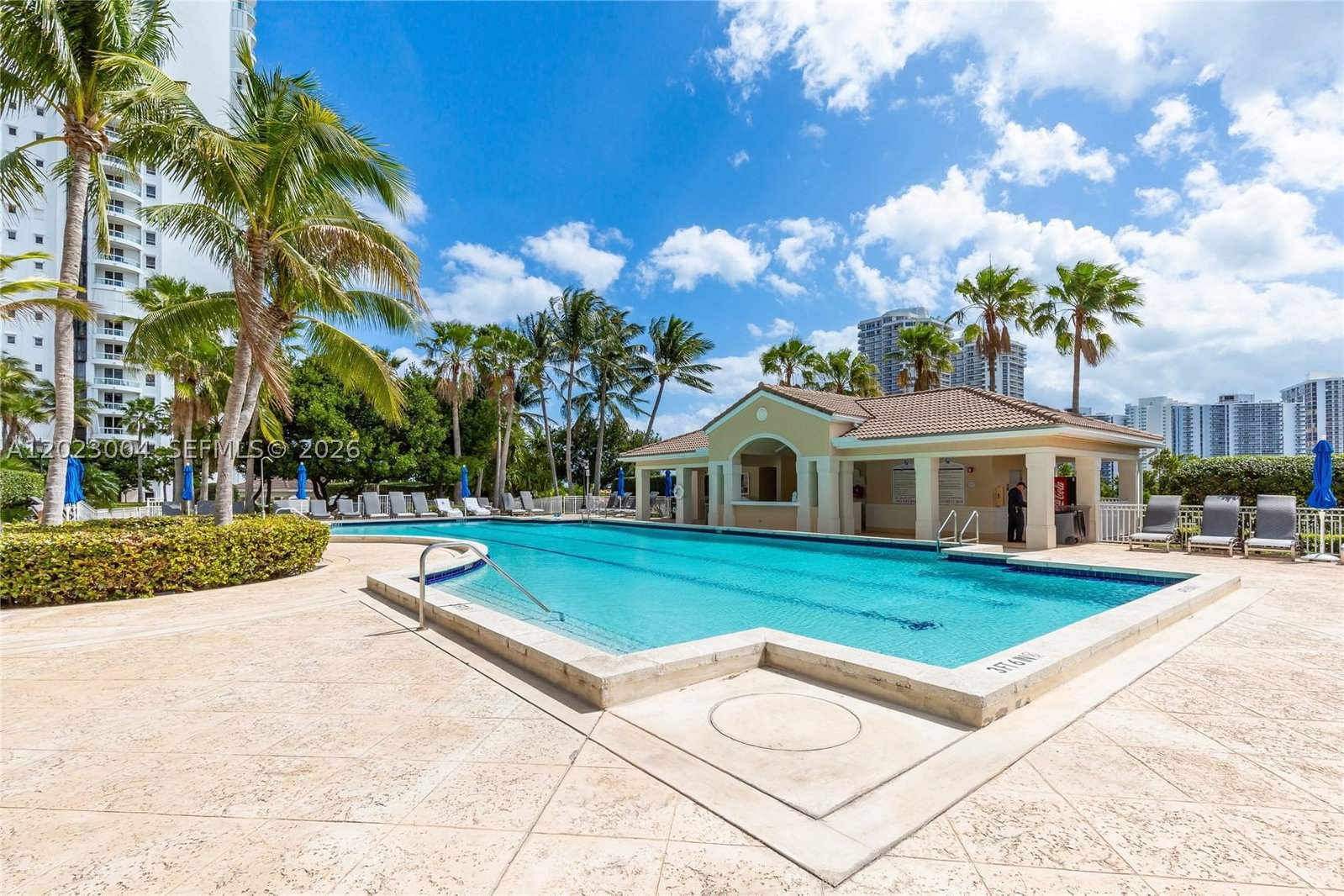 Real estate property located at 21055 Yacht Club Dr #2704, Miami-dade, South Tower At The Point, Aventura, FL