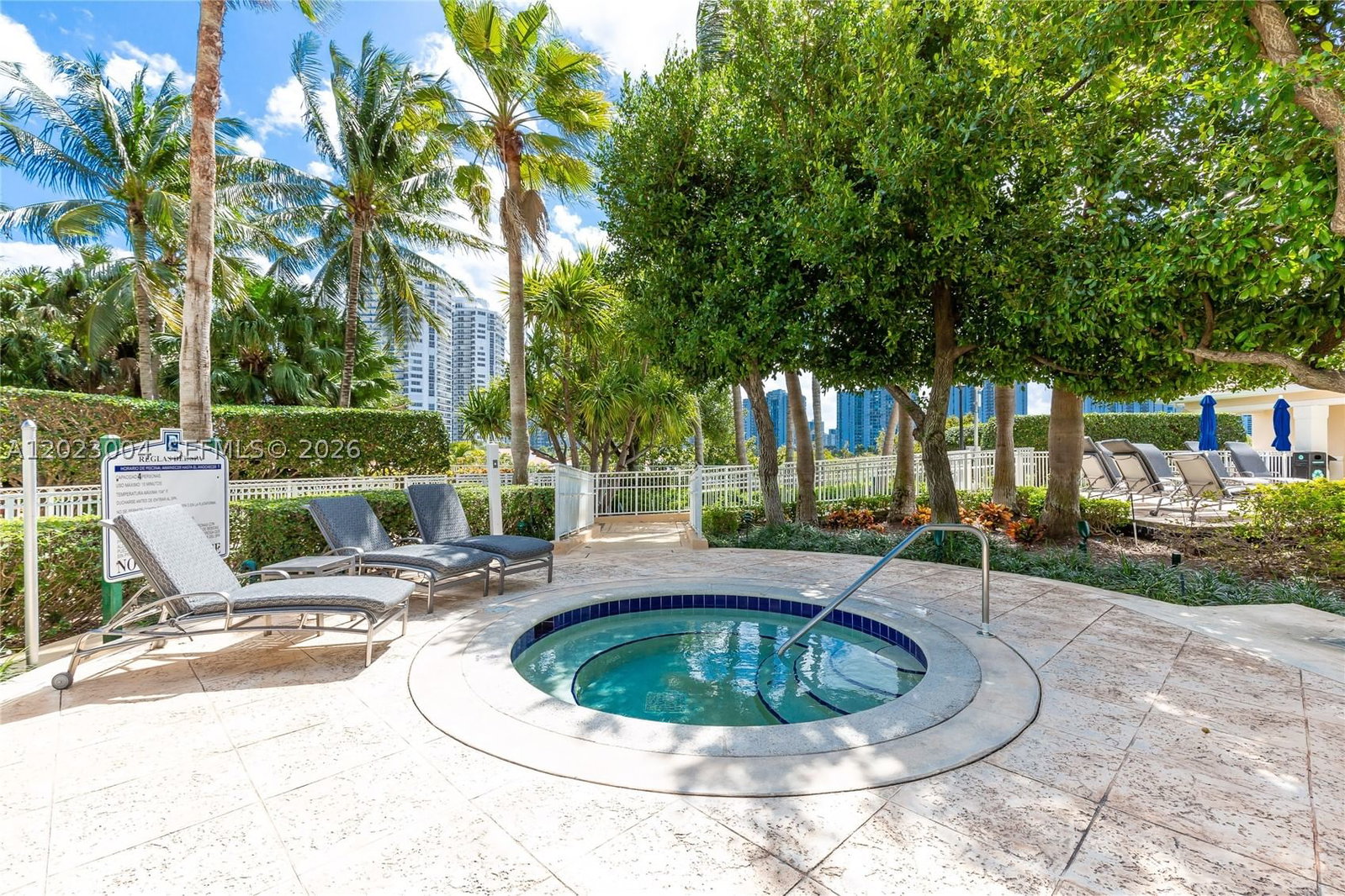 Real estate property located at 21055 Yacht Club Dr #2704, Miami-dade, South Tower At The Point, Aventura, FL