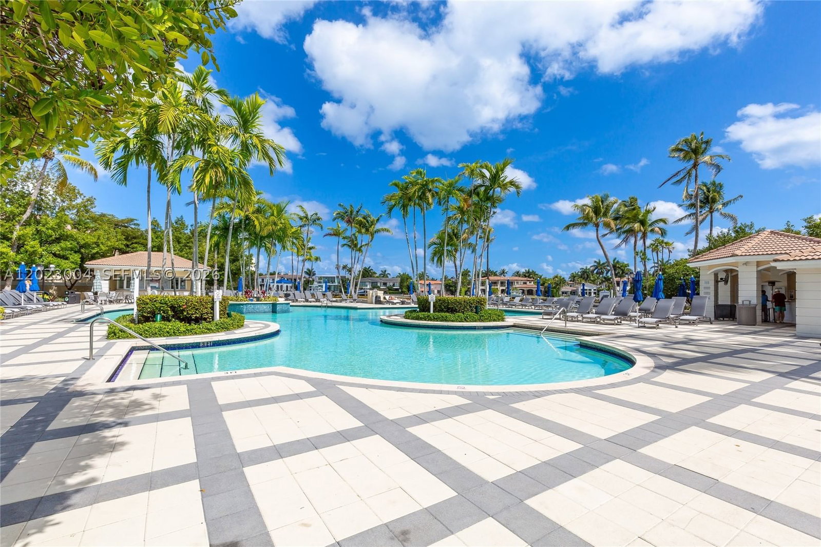 Real estate property located at 21055 Yacht Club Dr #2704, Miami-dade, South Tower At The Point, Aventura, FL