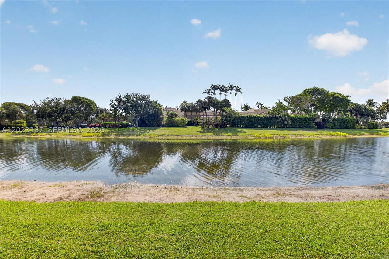 Real estate property located at 12636 Coral Lakes Dr, Palm Beach, Regency Cove North, Boynton Beach, FL
