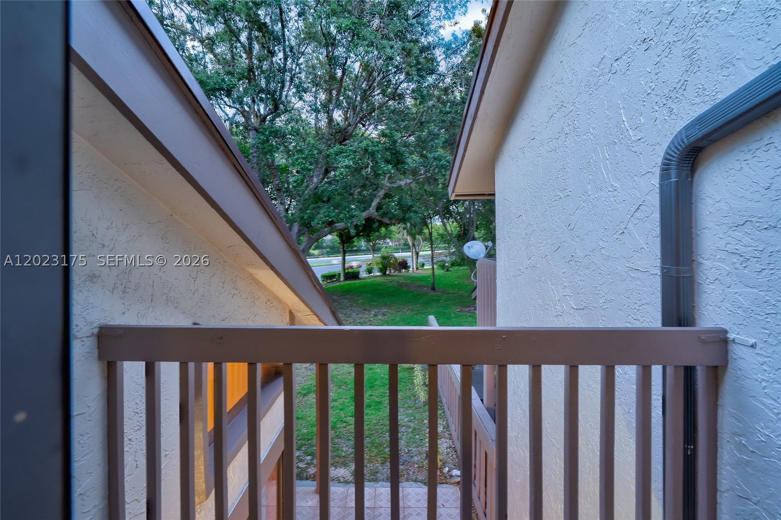 Real estate property located at 9367 1st St #808, Broward, Cedar Landing At Jacaranda, Plantation, FL