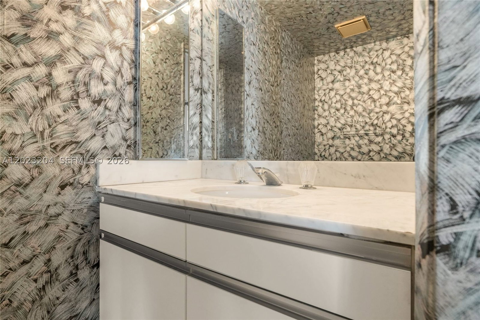 Real estate property located at 9 Island Ave #2115, Miami-dade, Nine Island Avenue Condo, Miami Beach, FL