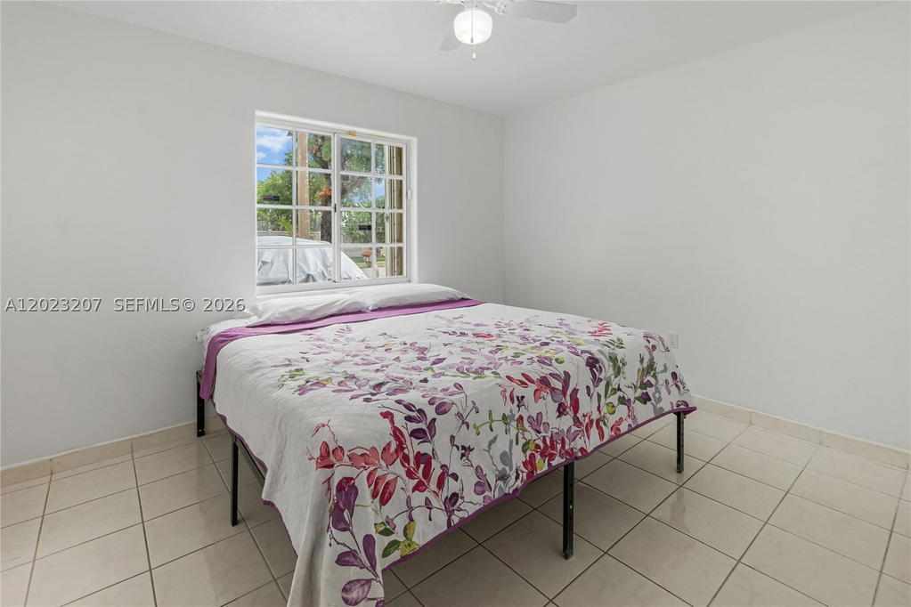 Real estate property located at 3254 78th St, Miami-dade, Napoles Homes, Hialeah, FL