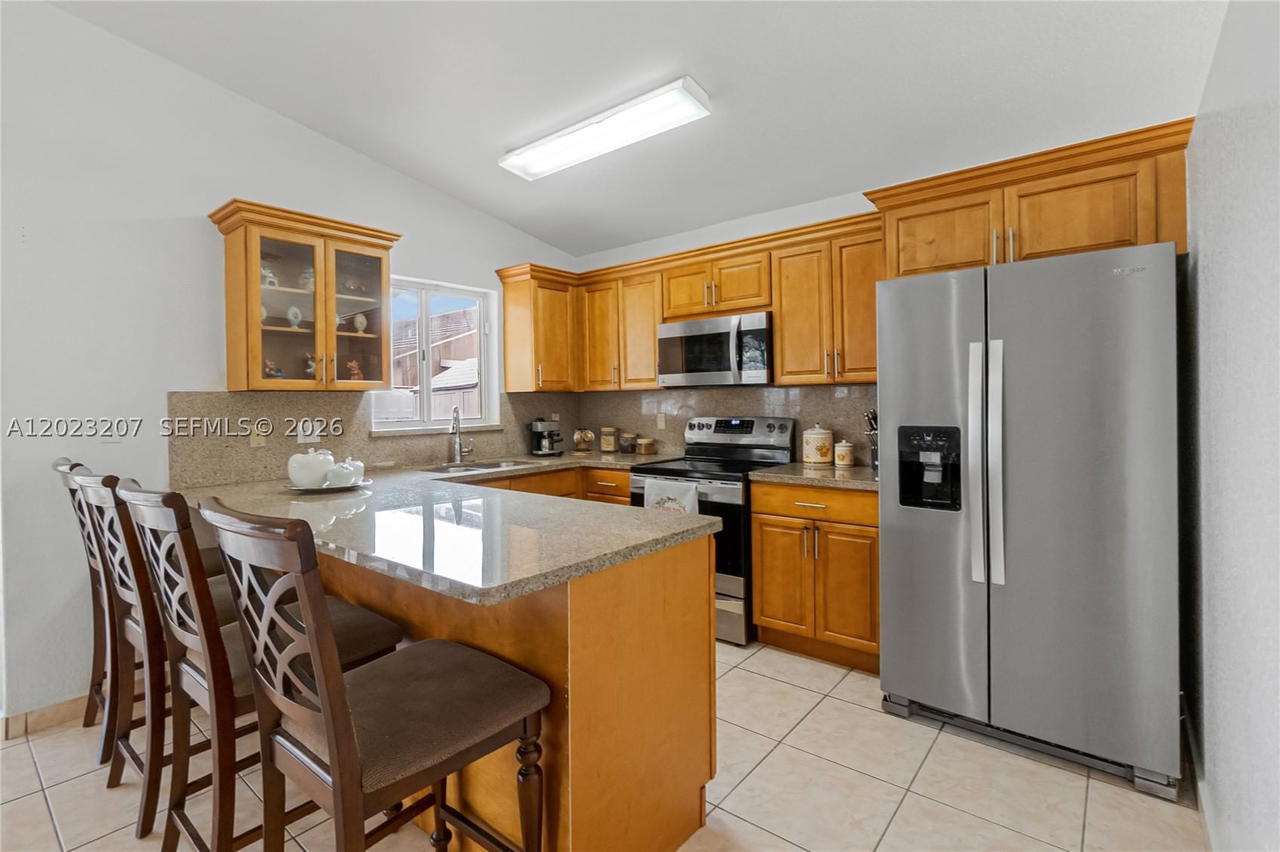 Real estate property located at 3254 78th St, Miami-dade, Napoles Homes, Hialeah, FL