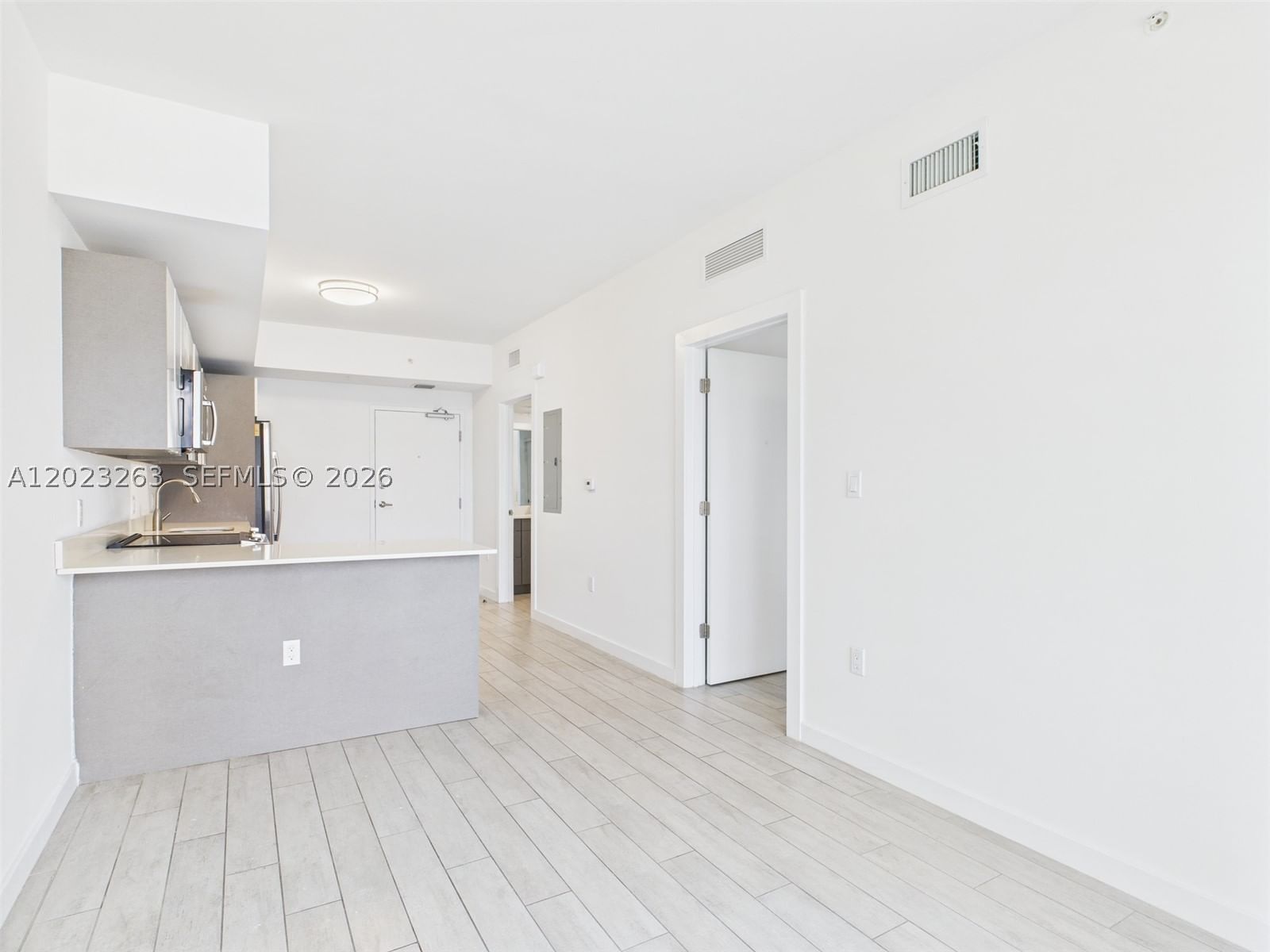 Real estate property located at 321 26th St #802, Miami-dade, 26 Edgewater Condo, Miami, FL