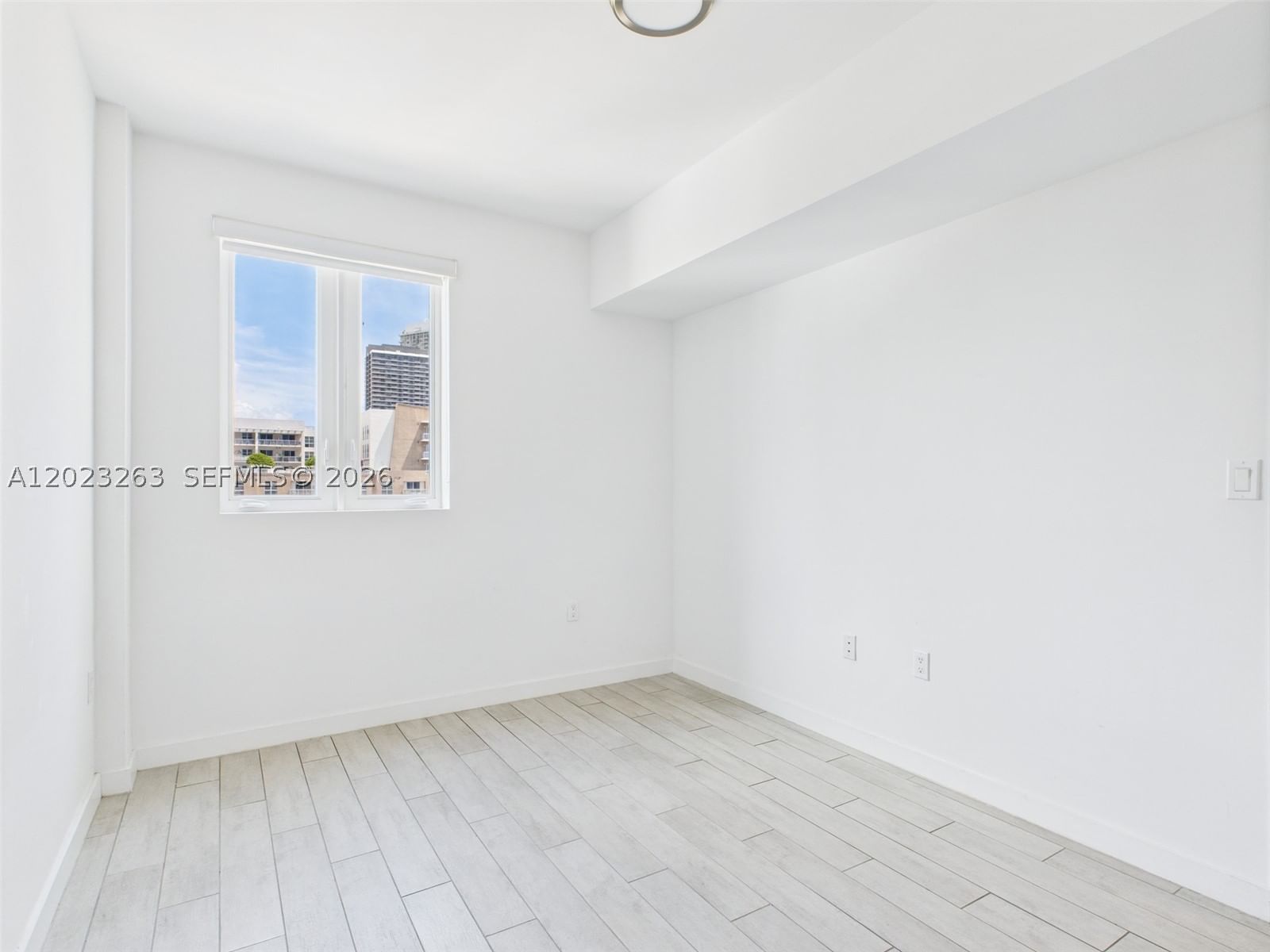 Real estate property located at 321 26th St #802, Miami-dade, 26 Edgewater Condo, Miami, FL