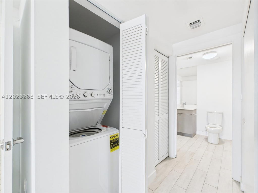 Real estate property located at 321 26th St #802, Miami-dade, 26 Edgewater Condo, Miami, FL