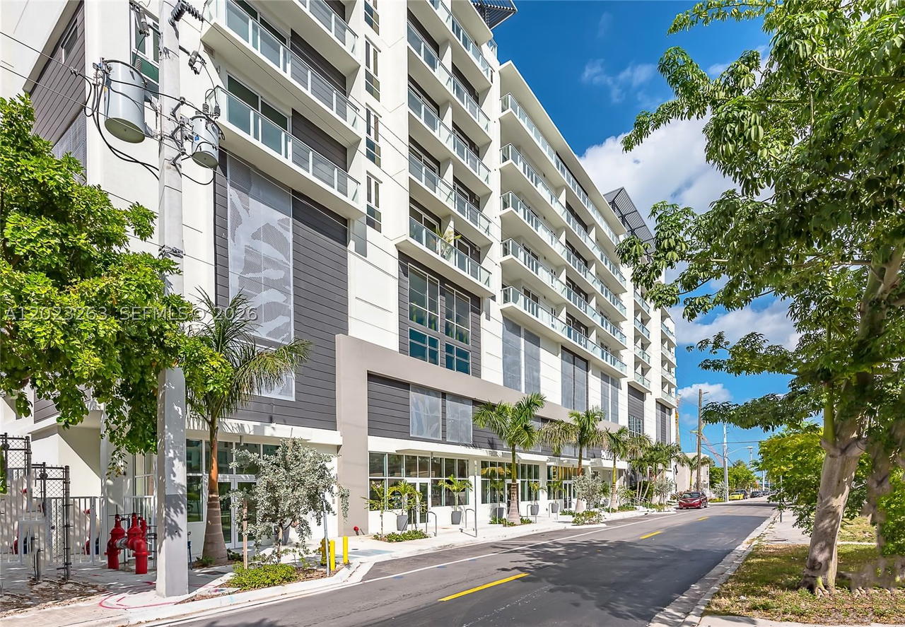 Real estate property located at 321 26th St #802, Miami-dade, 26 Edgewater Condo, Miami, FL