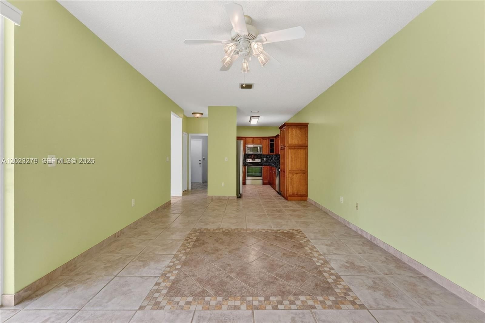 Real estate property located at 15657 12th Mnr, Broward, Towngate, Pembroke Pines, FL
