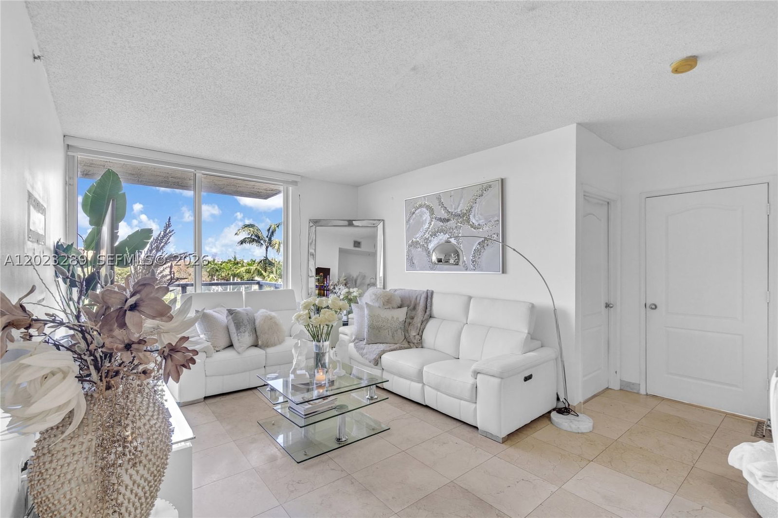 Real estate property located at 5077 7th St #517, Miami-dade, Blue Lagoon Condo, Miami, FL