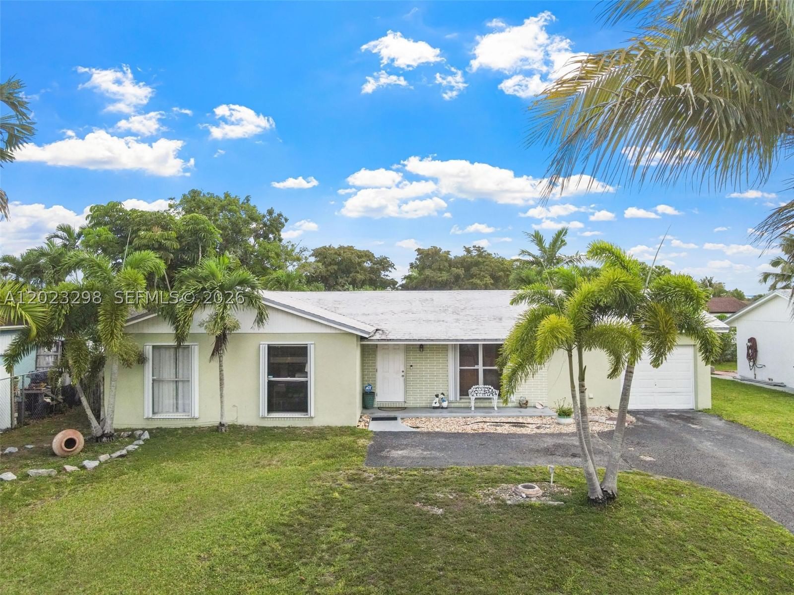 Real estate property located at 12381 264th St, Miami-dade, Meadow Woodmanor Sec 2, Homestead, FL
