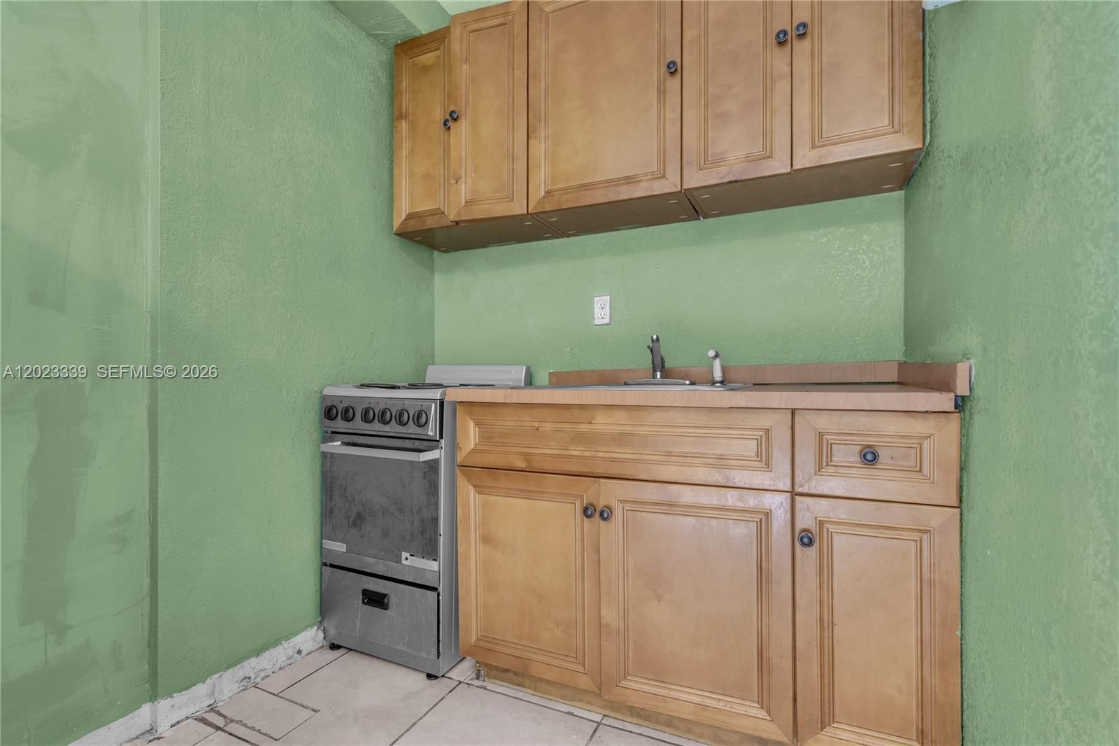 Real estate property located at 94 69th St, Miami-dade, Fairway, Miami, FL