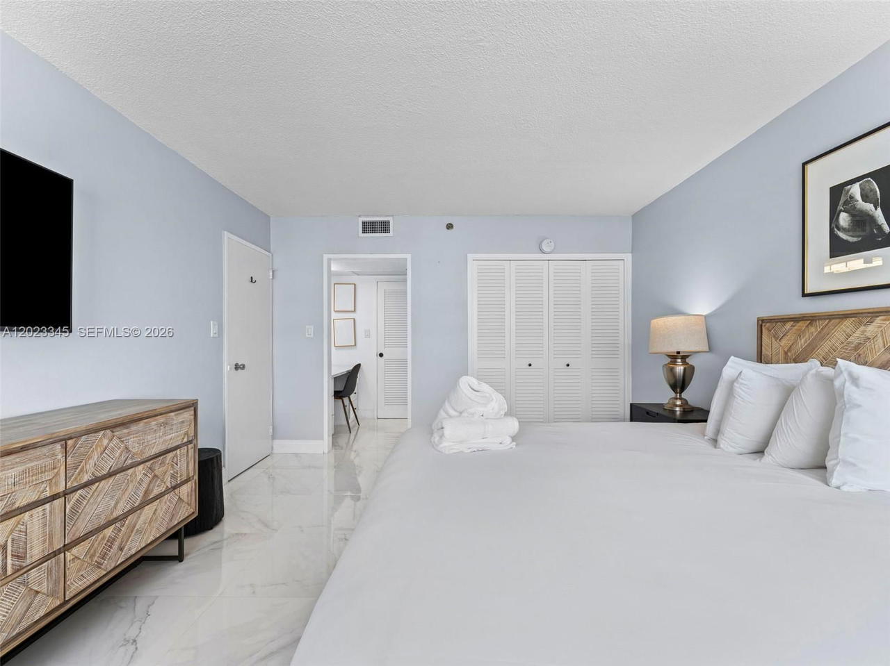 Real estate property located at 5225 Collins Ave #1509, Miami-dade, The Alexander Condo, Miami Beach, FL