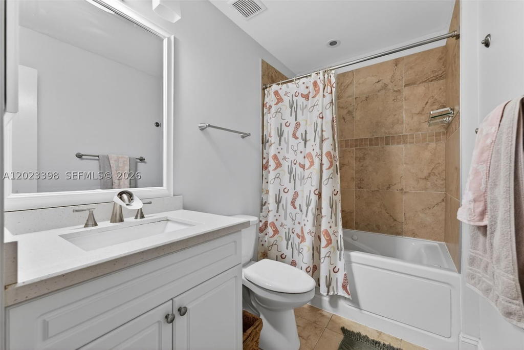 Real estate property located at 14421 155th Pl, Miami-dade, Oak Creek, Miami, FL