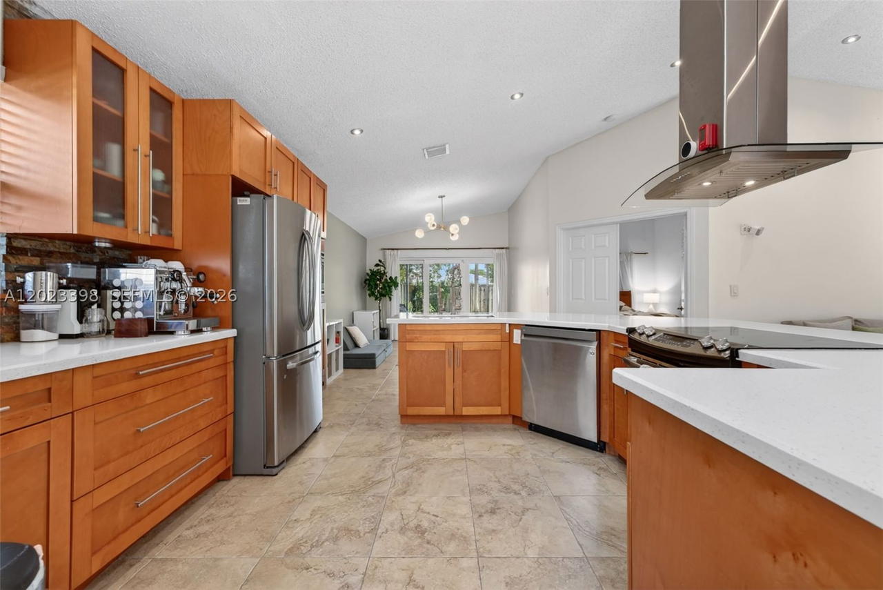 Real estate property located at 14421 155th Pl, Miami-dade, Oak Creek, Miami, FL