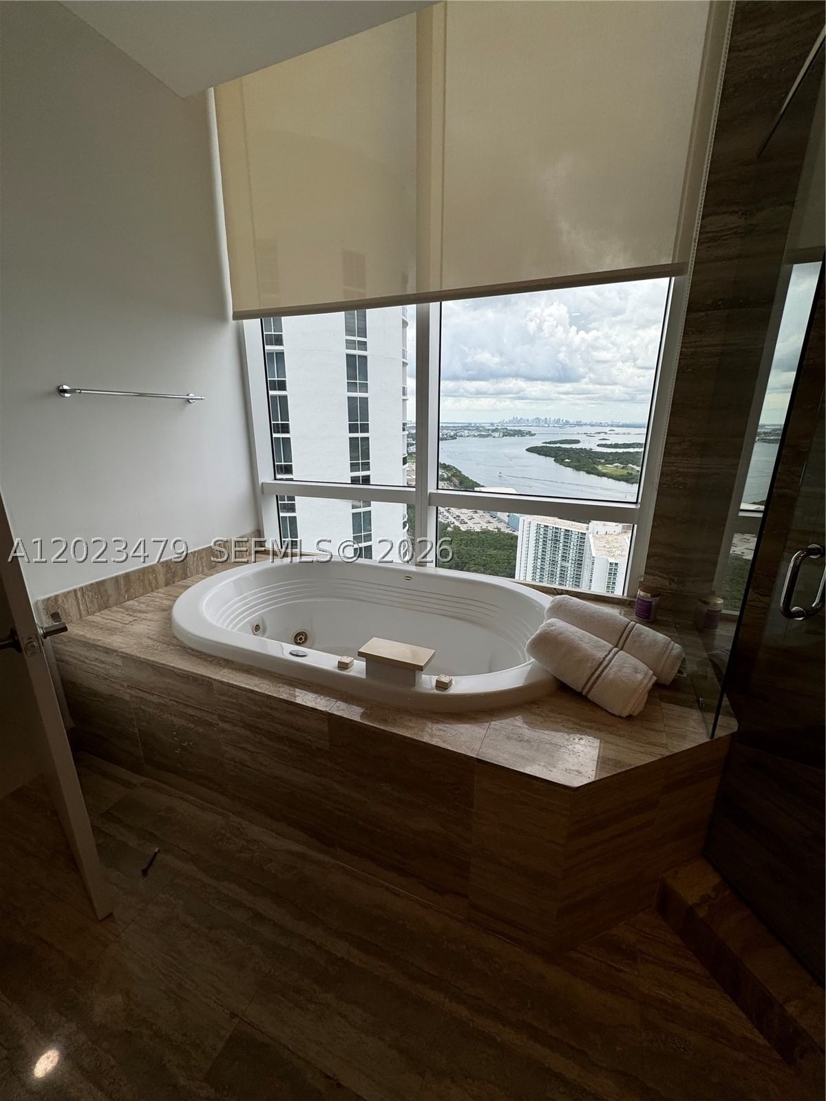Real estate property located at 16001 Collins Ave #4006, Miami-dade, Tdr Tower I Condo, Sunny Isles Beach, FL